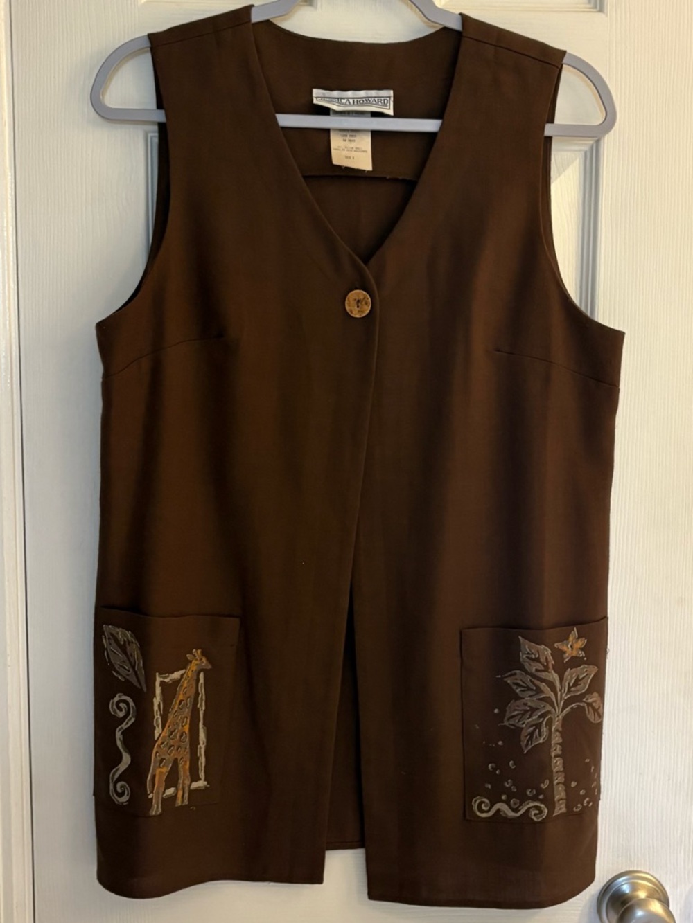 Vintage Jessica Howard Ladies Brown Giraffe Long Button Vest Size 8.